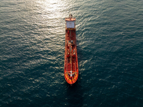 Le règlement FuelEU Maritime : vers une décarbonisation du secteur maritime compatible avec la concurrence du marché